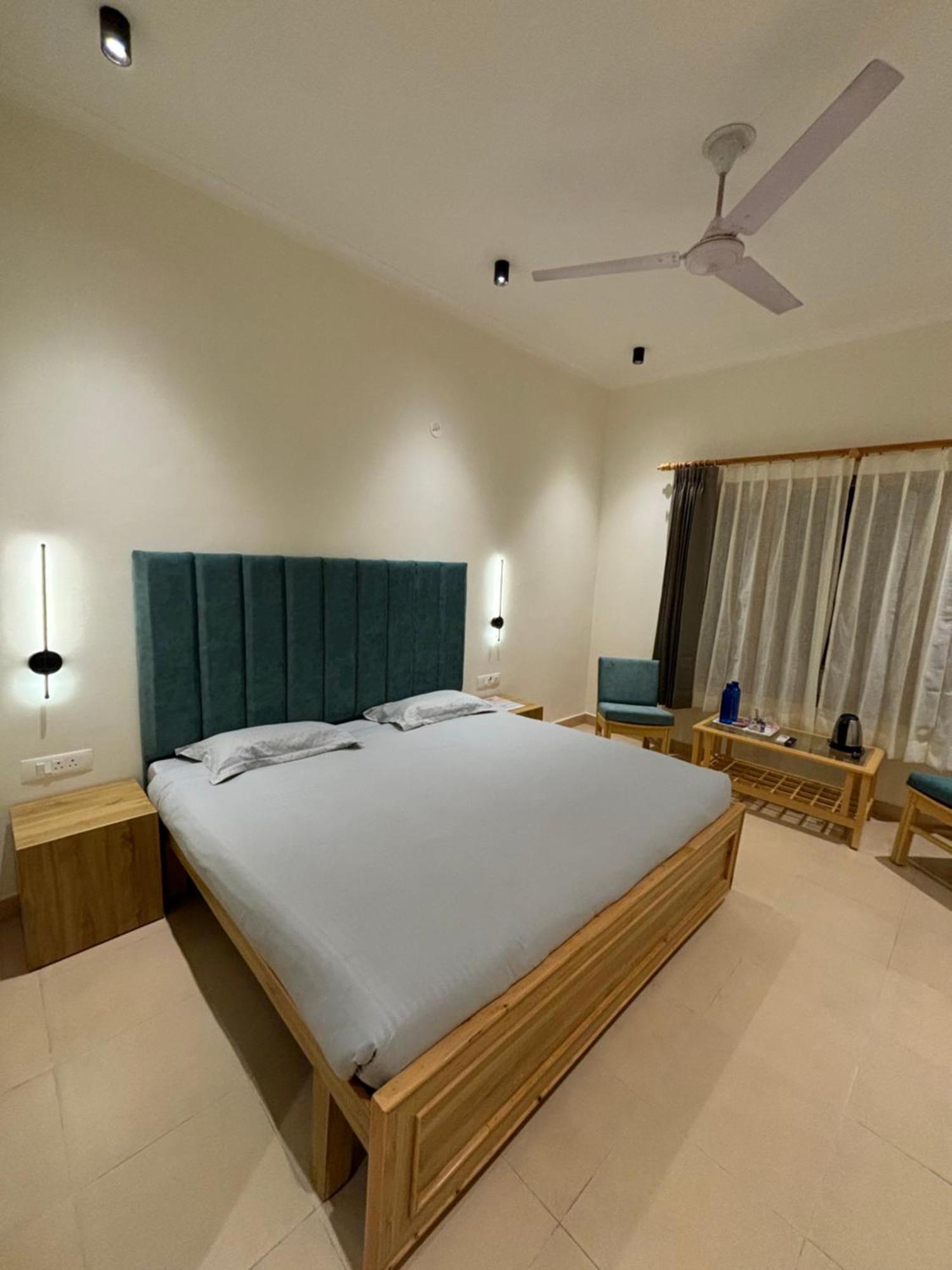 The Cocoon Bed and Breakfast Ντεχραντούν Εξωτερικό φωτογραφία
